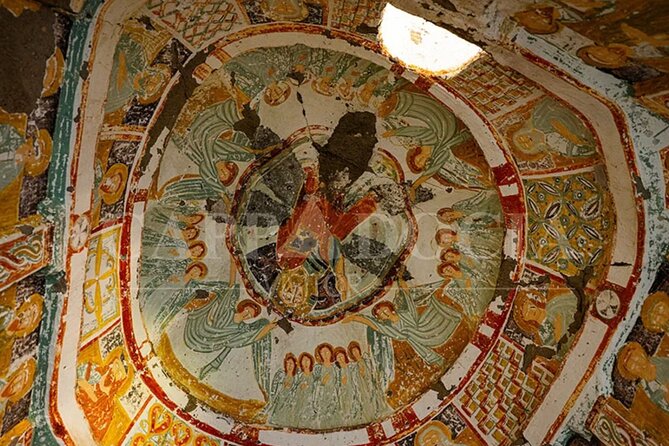 2 Days South (Green tour) and North (Red tour) Cappadocia + Lunch - Devrent and Love Valley: quick stops with strong photo value