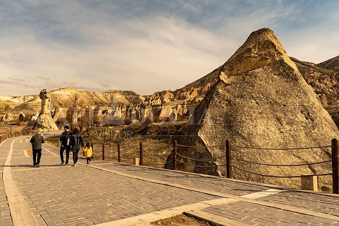 2 Days South (Green tour) and North (Red tour) Cappadocia + Lunch - The guide and group experience