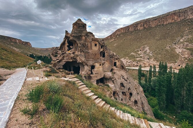 Biblical Mysteries of Cappadocia Tour - Carpet weaving and leather work in Ortahisar