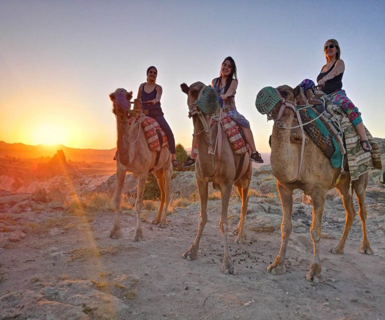 Camel ride in Cappadocia - From Göreme to the Uchisar Castle area