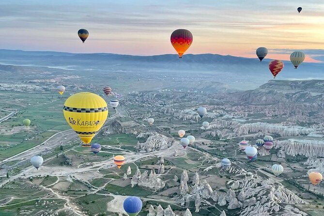 Cappadocia Balloon Tour (Goreme) - What the pilot and crew add to the experience
