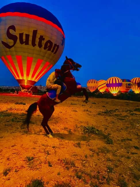 Cappadocia: Fascinating Horse Tour in Göreme Valleys - Meeting the horses and getting ready