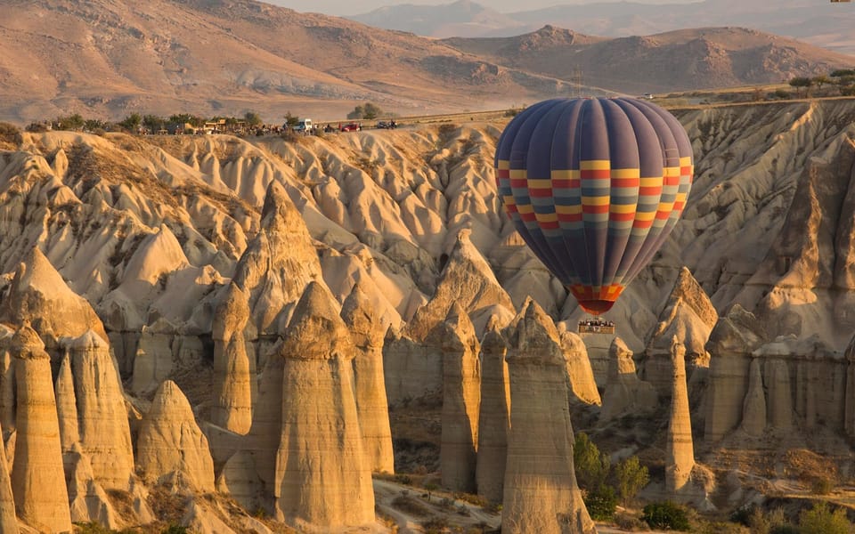 Cappadocia: Full Day Red Tour With Lunch & Ticket - Finishing with a panoramic view
