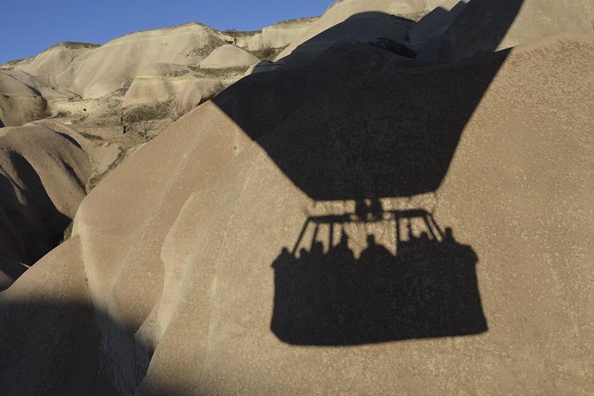 Cappadocia Goreme Balloon Tour - Group size, guide service, and language