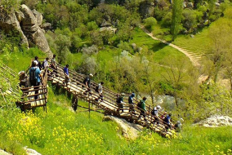Cappadocia: Green Tour with Lunch and Hotel Pickup - The onyx display ends the day with local craft