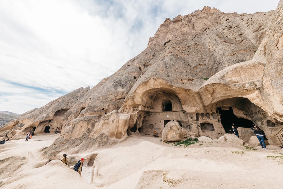 Cappadocia: Green Tour with Underground City & Ihlara Valley - Going below ground at Kaymaklı