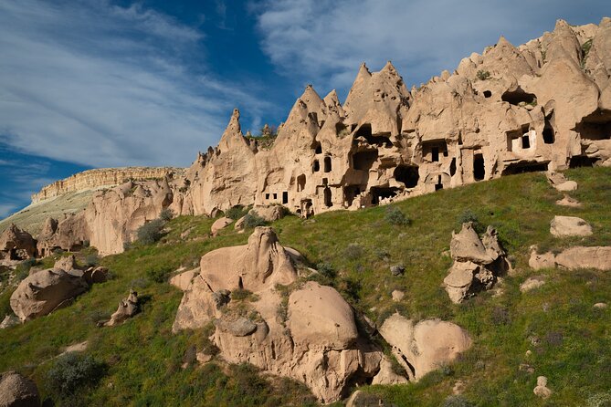 Cappadocia Guided Red Tour with Lunch & Entrance Fees - Avanos adds pottery and river-town character