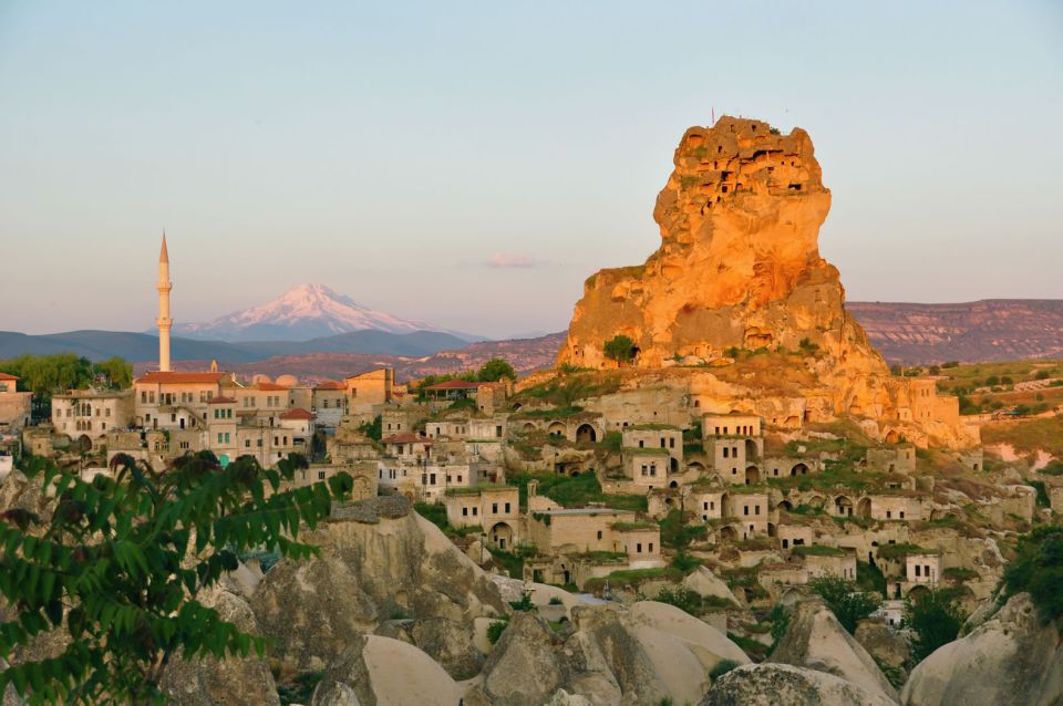 Cappadocia: Hiking & Undergroud City Tour - Lunch included, with drinks separate