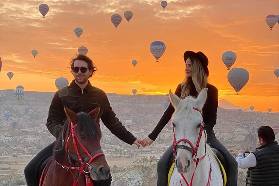Cappadocia : Horse Riding Sunset Sunrise Daytime - Why horseback riding suits Cappadocia