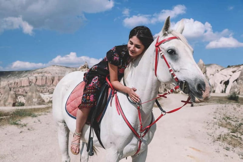Cappadocia: Horse Riding Tour with Hotel Transfer - Daylight or sunset: choosing the right departure