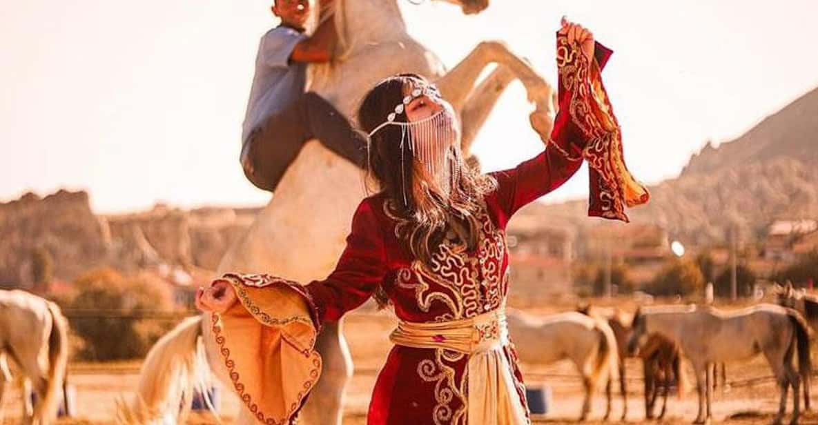 Cappadocia: Horseback Tour with Sunrise and Sunset Options - Why Cappadocia works so well on horseback