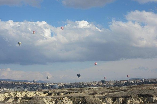 Cappadocia Hot Air Balloon Ride with Breakfast and Champagne - Basket size and comfort