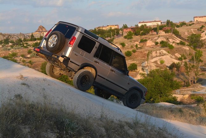 Cappadocia Jeep Safari with Hot Air Balloon Watch at Sunrise - What the private Jeep adds to the morning