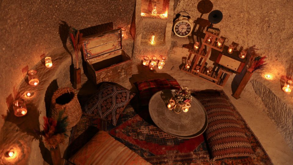 Cappadocia: Love Valley Proposal Service with Transfers - Treats and Time to Celebrate