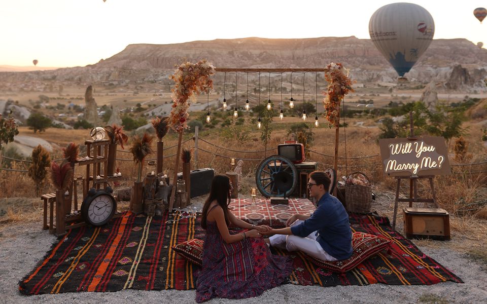 Cappadocia: Love Valley Proposal Service with Transfers - Who Will Like This Private Morning