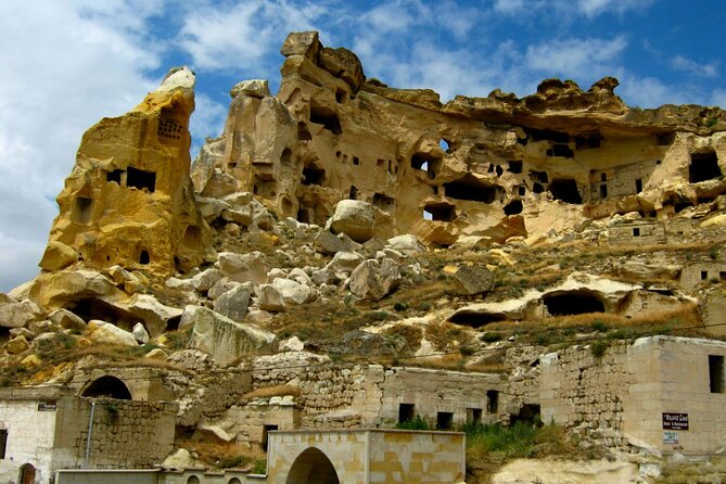 Cappadocia Mix Tour Half Green Tour and Half Red Tour - Devrent Valley and Paşabağı’s fairy chimneys