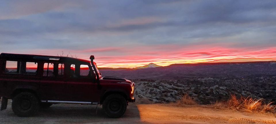 Cappadocia: Private Jeep Tour with Sunrise or Sunset Options - A quick ride into Cappadocia’s valleys