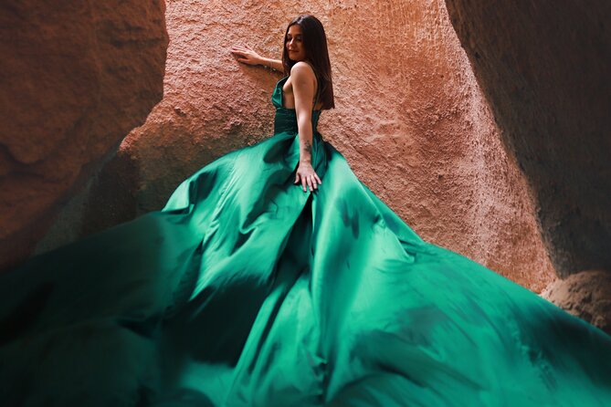 Cappadocia Private Photo Shoot with Flying Dress & Hotel Pickup - Following the balloons instead of following a rigid route