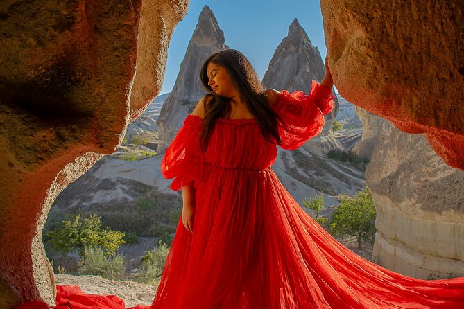Cappadocia Private Photography - Rose Valley at Balloon Takeoff