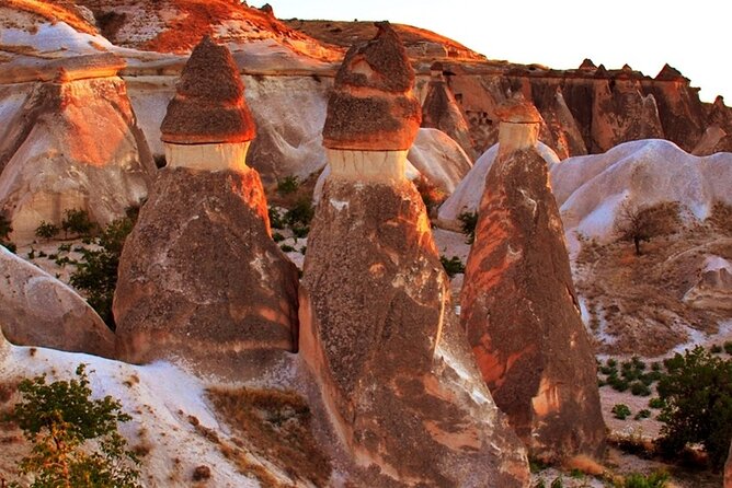 Cappadocia Red Tour Lunch + Guide + Museum Tickets /Small Group - Uchisar Castle and the first big view