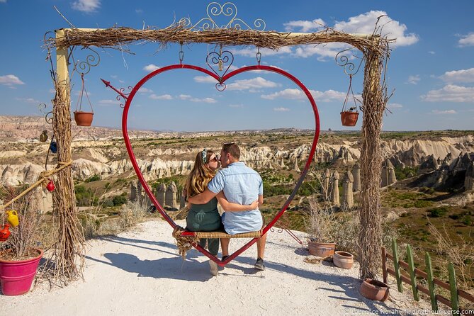 Cappadocia: Red Tour (Lunch, Museums, all extra included) - Avanos, red clay, and a traditional lunch