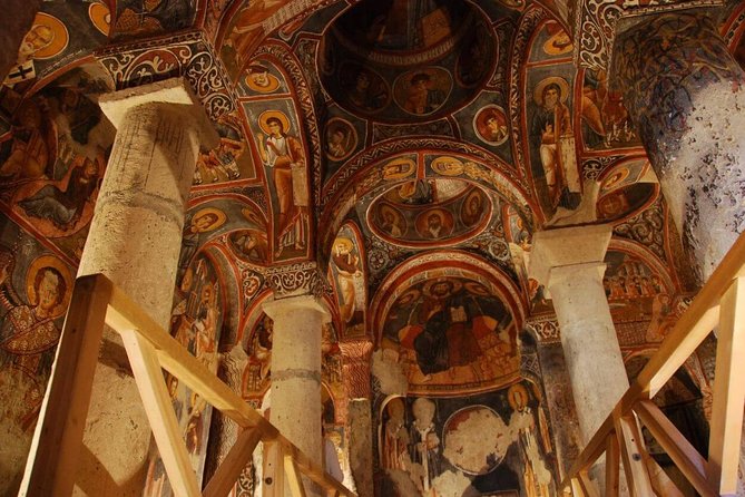 Cappadocia Red Tour (Pro Guide, Tickets, Lunch, Transfer incl) - Avanos combines lunch and living craft