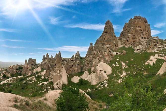 Cappadocia Red Tour (Pro Guide, Tickets, Lunch, Transfer incl) - The guide can make or break the day