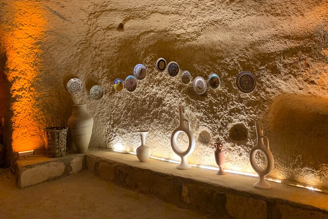 Cappadocia Red Tour with Hotel Pick-up & Drop-Off, All-Inclusive - Avanos pottery and a family workshop