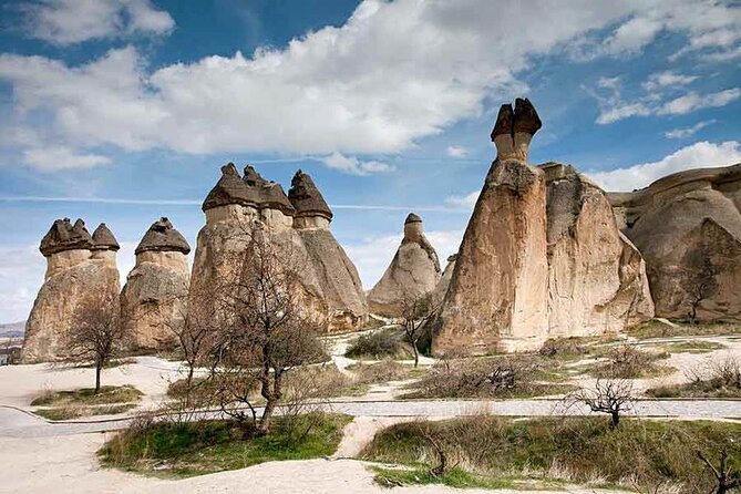 Cappadocia Red Tour With Open Air Museum And Expert Tour Guide - Avanos turns a sightseeing day into a local craft visit