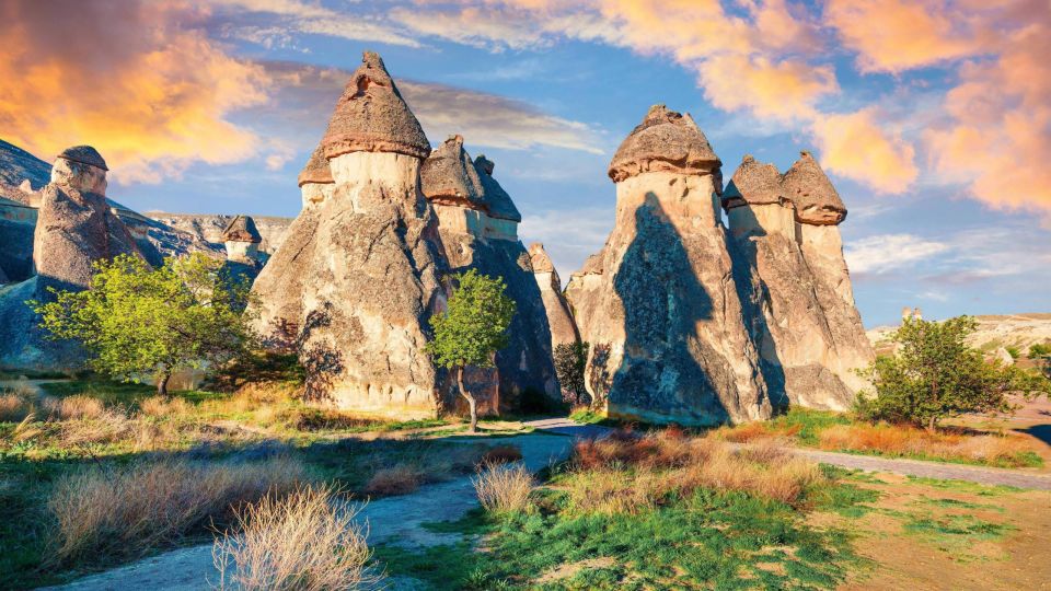 Cappadocia: Small Group Guided Full-Day Red Tour with Lunch - Goreme Open Air Museum brings the stone churches to life