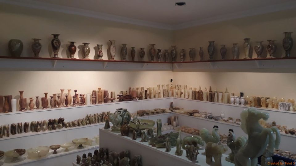 Cappadocia South: Underground City Tour With Lunch & Ticket - Guides, vehicles, and pickup details