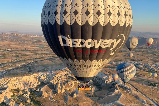 Cappadocia Sunrise Hot Air Balloon Flight / Discovery Balloons - A one-hour flight above Göreme National Park