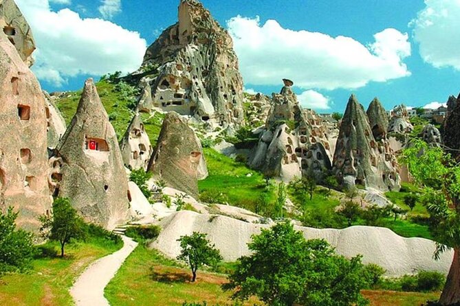 Cappadocia Sunrise Hot-Air Balloon Ride with breakfast & pick-up - Who will enjoy this most?