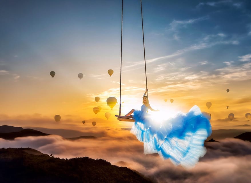 Cappadocia: Taking photo with Swing at hot air balloon view - A sunrise photo session built around Cappadocia’s balloons