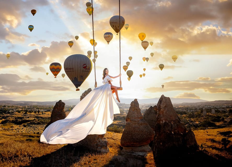 Cappadocia: Taking photo with Swing at hot air balloon view - What Burak and the assistant actually do