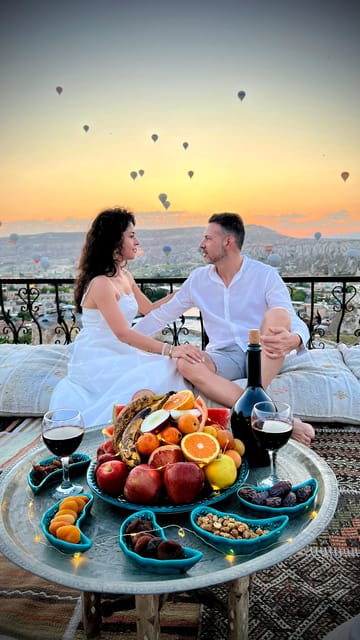 Cappadocia: Terrace Photo Spot With Balloon Flight View - Proposals, anniversaries, and birthdays