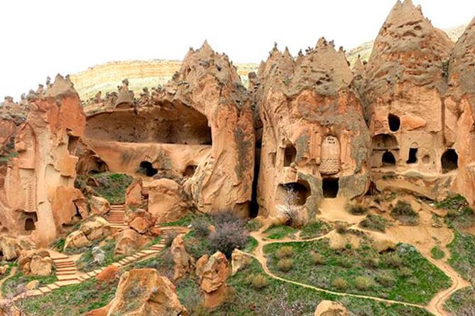 Daily Cappadocia Group Tour with English-Speaking Guide & Car - Zelve Open Air Museum: carved homes and early churches