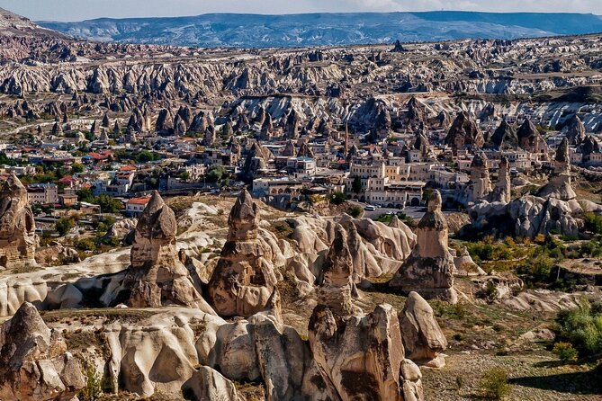 Deluxe & Private Basis - Cappadocia's Essentials - in one day - A cave house offers a human side of Cappadocia