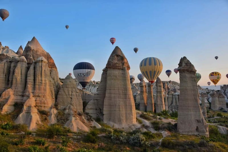 Full Day Cappadocia Red and Green Combined Tour - Göreme Open Air Museum and its cave churches
