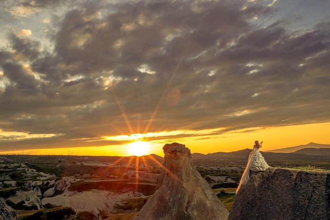 Full-Day Cappadocia Tour with Sunrise Hot Air Balloon Ride - Red and Rose Valleys on foot
