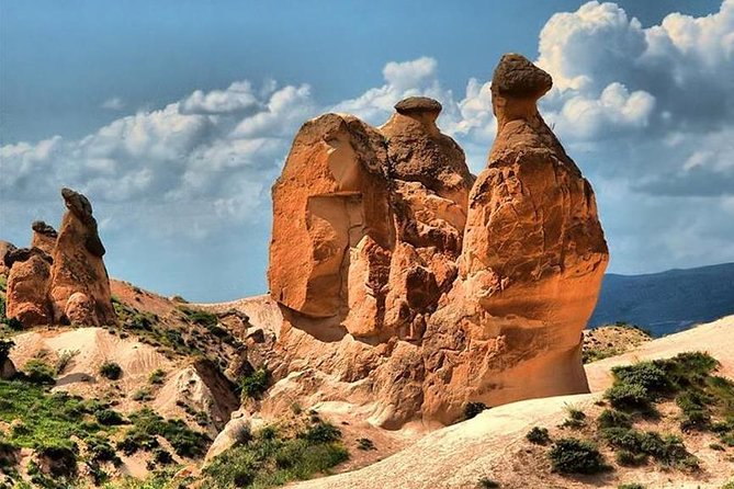 Full-Day Tour in Cappadocia with Open Air Museum - Love Valley delivers the classic fairy chimneys