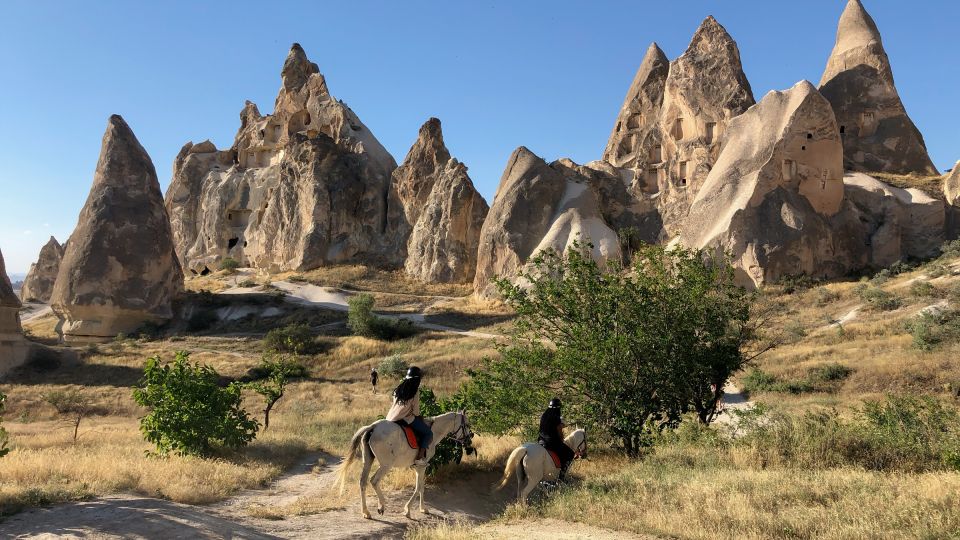 Goreme: Sunrise Horse Riding Excursion - Hotel pickup keeps the early morning simple