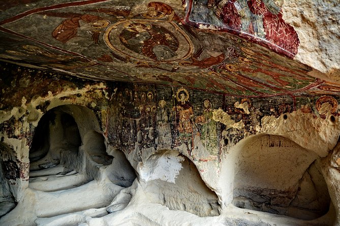 Green Cappadocia Underground City and Valleys Tour. Lunch incl. - Pigeon Valley and the final Göreme view