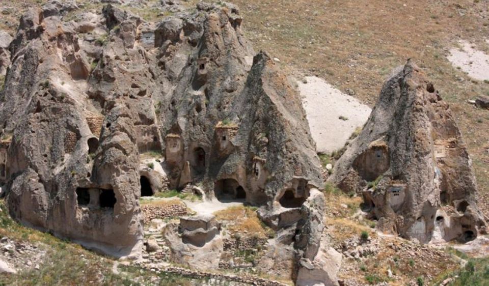 Green Tour to Ihlara Valley with Underground city - Onyx display: useful shopping stop or unwanted detour