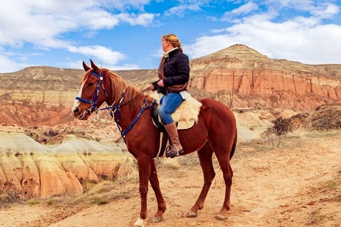 Horse Riding in Cappadocia in fairy chimeys - What the guide and group format mean