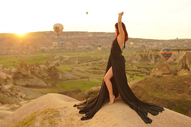 Magical Cappadocia Photoshoot with a Professional Photographer - The flying dress changes the look of the session