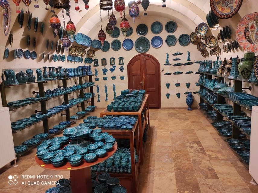 Mochiron Tour Full day Cappadocia With Japanese Guide - Lunch is included, but drinks cost extra