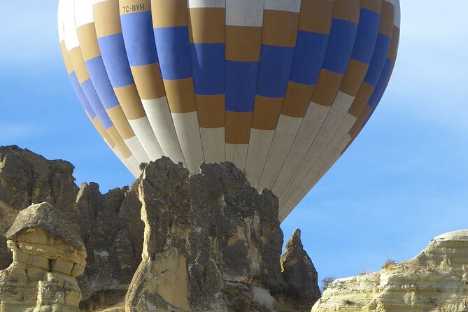 Popular places tour in Cappadocia - Paşabağı and the mushroom-shaped fairy chimneys