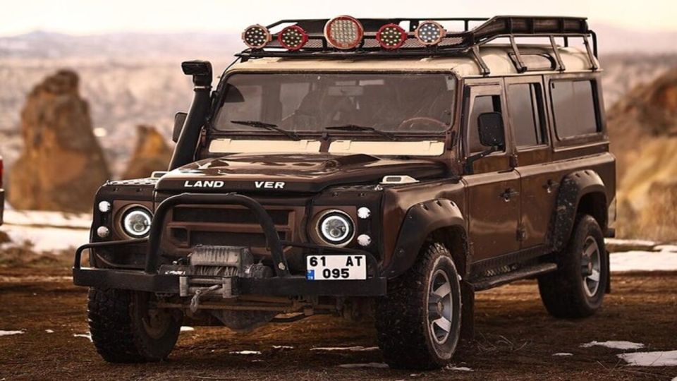 Private Cappadocia Jeep Safari : Sunrise & Sunset - From pickup in Nevşehir to Ortahisar Castle