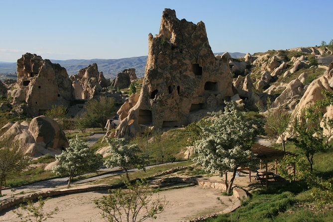 Private Highlights of Cappadocia Tour with lunch - Mushroom-shaped rocks at Pasabag